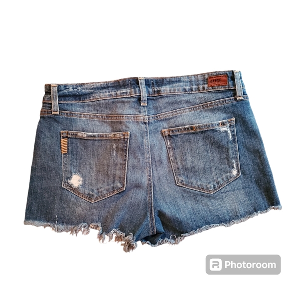 EUC PAIGE Daryn Shorts Distressed 28 - Picture 2 of 7